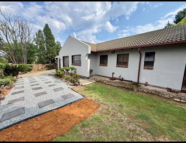 3 BEDROOM HOUSE FOR SALE IN THE REEDS